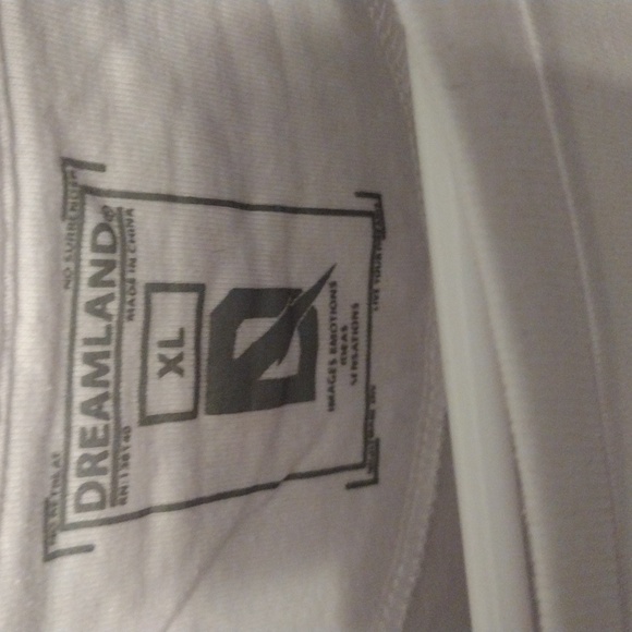 NWT DreamLand shirt size XL - Picture 8 of 9